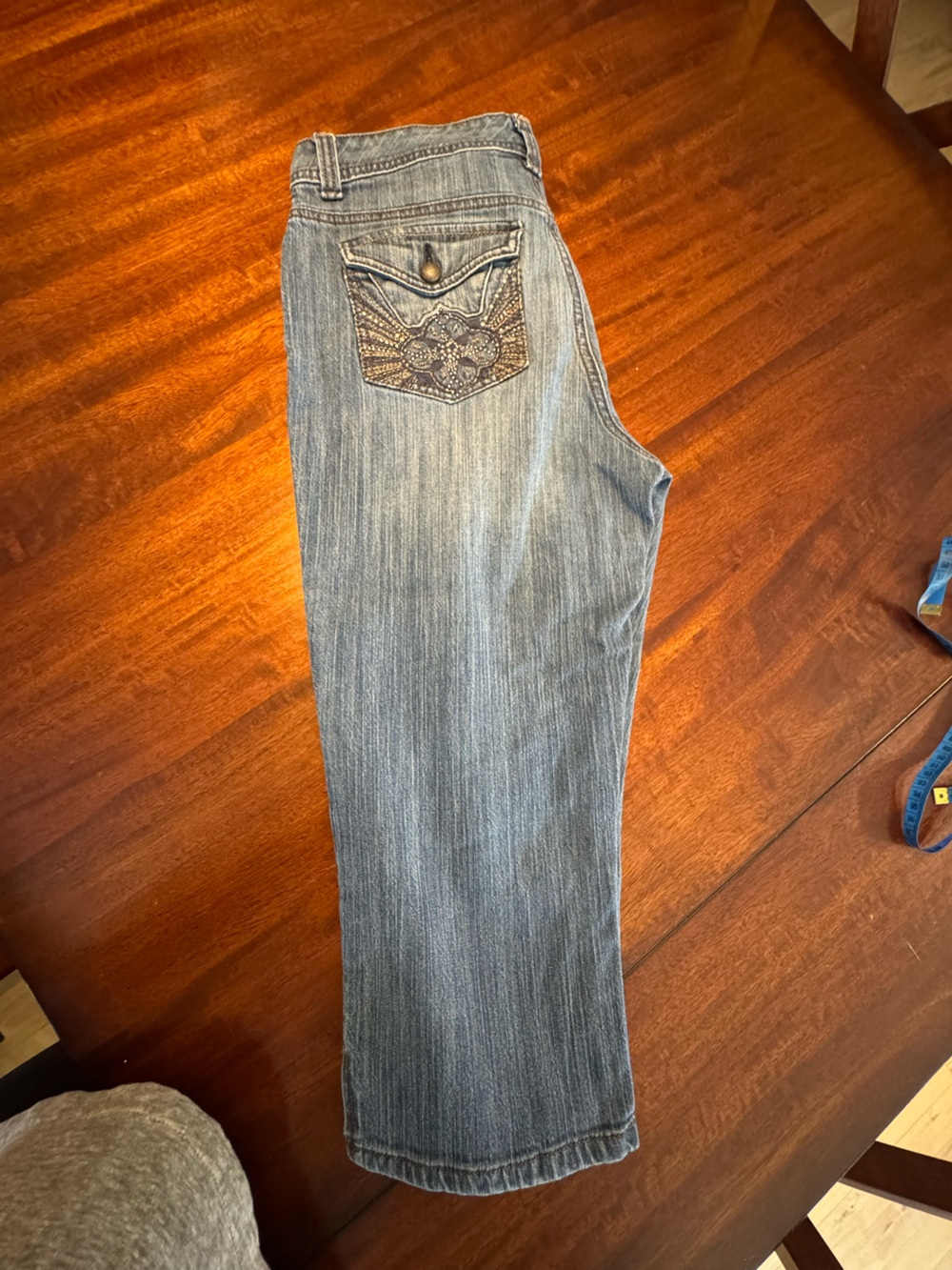 Women's Code Bleu Light Blue Embroidered Pocket Jeans